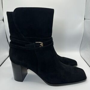 Beautiful Ann Taylor Black Suede Ankle Boots Gold Buckle Accessorized Size 10